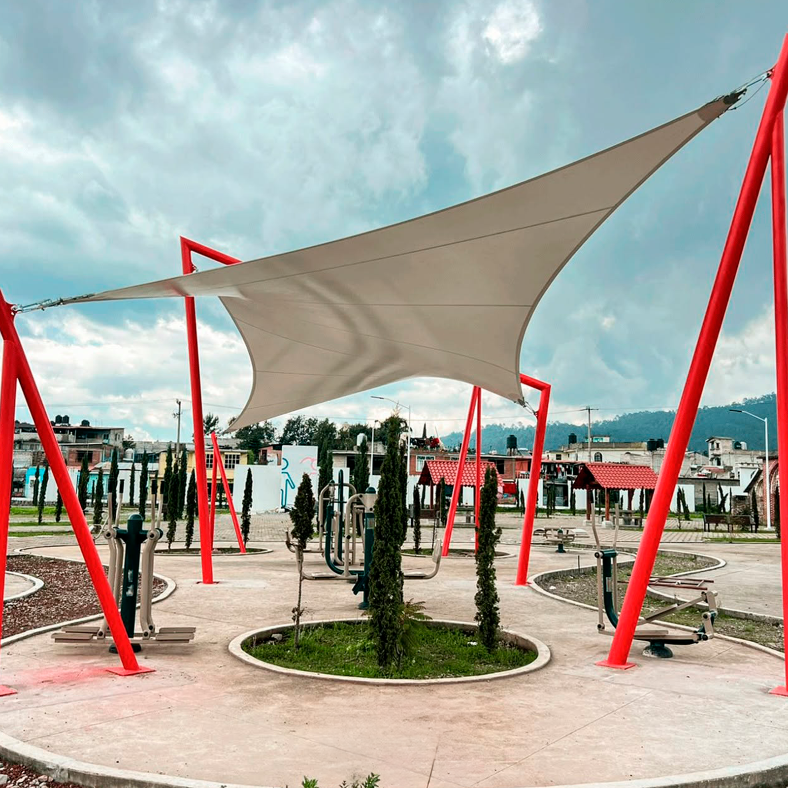 Cubierta tensionada para patio